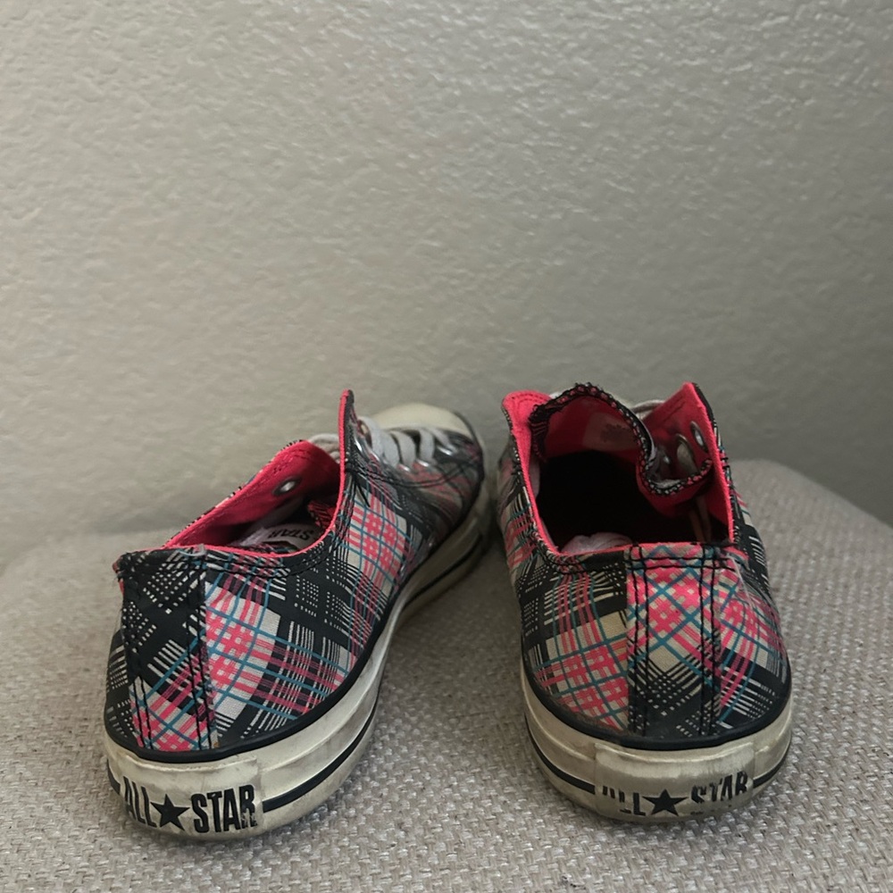 Converse - Picture 3 of 6